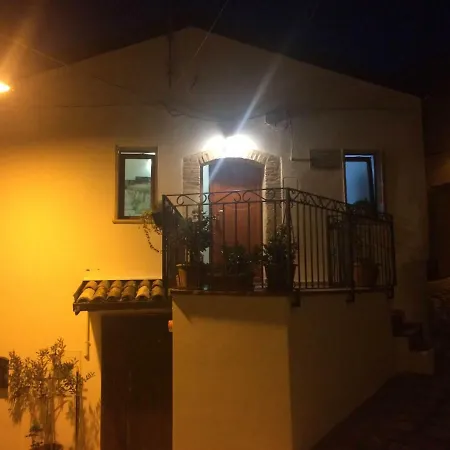 Il Rifugio Dei Mille * Grottole